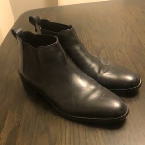 Steve Madden Owner Chelsea Boot